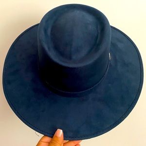 Katrina Cordobés Suede Wid Brim Hat